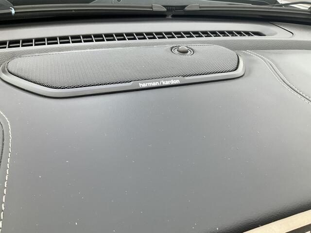 Dodge 1500 Ram 5.7 V8 4x4 Crew Cab REBEL Pano HUD HK Full-Screen Leer 360Cam BOMVOL!