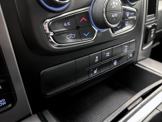 Dodge 1500 Ram 5.7 V8 4x4 Crew Cab 5'7 Longhorn Alpine audio Pano Stoel en stuurverwarming Trekhaak