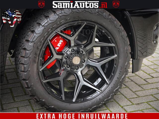 Dodge 1500 Ram Limited Night High Output 540HP 706Nm | Massage + Full Option | De Meest Luxe en Volle Pick-Up in zijn Klasse | Comfortabele Dubbele Cabine met Royale 5 Zitplaatsen | BPM vrij | Nu Leverbaar uit Voorraad | Voorraad Nr 2324 - 5142
