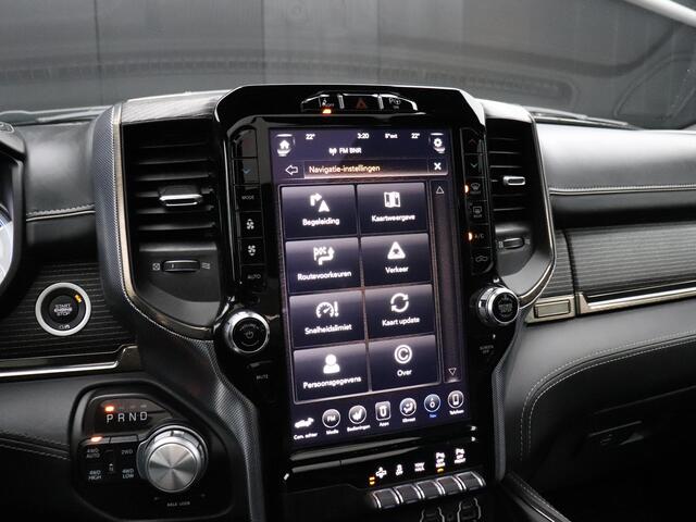 Dodge 1500 Ram 5.7 V8 4x4 Crew Cab Limited | LPG | 12 INCH NAVI | H&K | PANO-DAK | LEDER | STOELVERK. | CRUISE | TREKHAAK | STOEL/STUURVERW. |