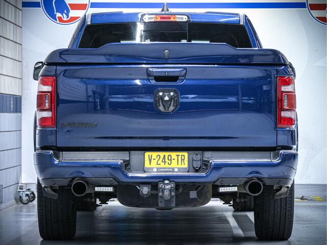 Dodge 1500 Ram 5.7L HEMI V8 | 4x4 Crew Cab Laramie Full Option