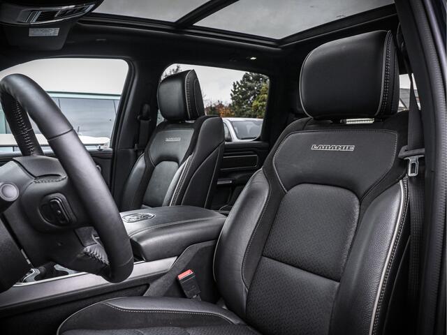 Dodge 1500 Ram Laramie | 5.7L HEMI V8 4x4 Crew Cab