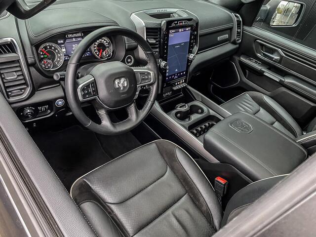 Dodge 1500 Ram 5.7 V8 402PK 4x4 Crew Cab Laramie | PANORAMADAK | BIG SCREEN | STOELVENTILATIE | STUURVERWARMING |