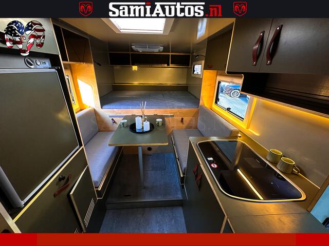 Dodge 1500 Ram ¤15000,- VOORDEEL | CAMPER / AFZET UNIT | SHOWROOM MODEL | 4 PERSOONS | AIRCO | ZONNEPANEEL | VERWARMING | DOUCHE | WC | LUIFEL | 4 SLAAP PLAATSEN | Let Op: Investeer in deze unieke afzetunit camper en verdien direct!