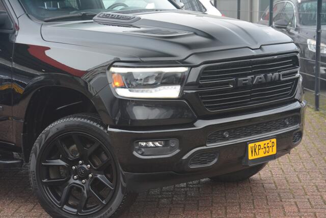 Dodge 1500 Ram 5.7 V8 4x4 Crew Cab 6'4 Sport | Navigatie | Panoramadak | Leer | Camera | Alpine sound | Carplay | Stoel-stuur verwarming | NL auto!! | Recent een grote beurt gehad incl bougies en spruitstukken!!
