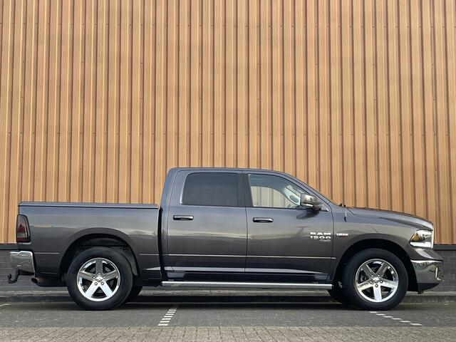 Dodge 1500 Ram 5.7 V8 Quad Cab 6'4 Classic | Origineel Nederlands | Apple Carplay | Android Auto | Panorama dak | Airconditioning | Cruise Control |