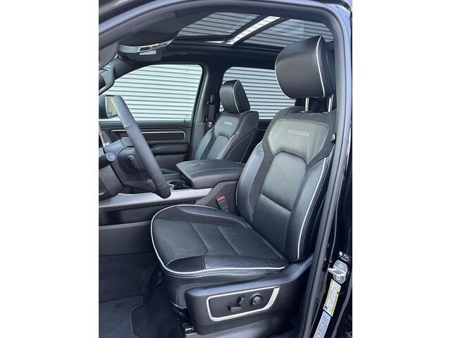 Dodge 1500 Ram 3.0 V6 4x4 Crew Cab Laramie night AANBIEDING, eindejaarsaanbieding