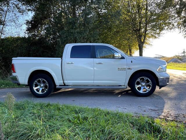 Dodge 1500 Ram LARAMIE 5.7 HEMI V8 CREW 4X4 LPG