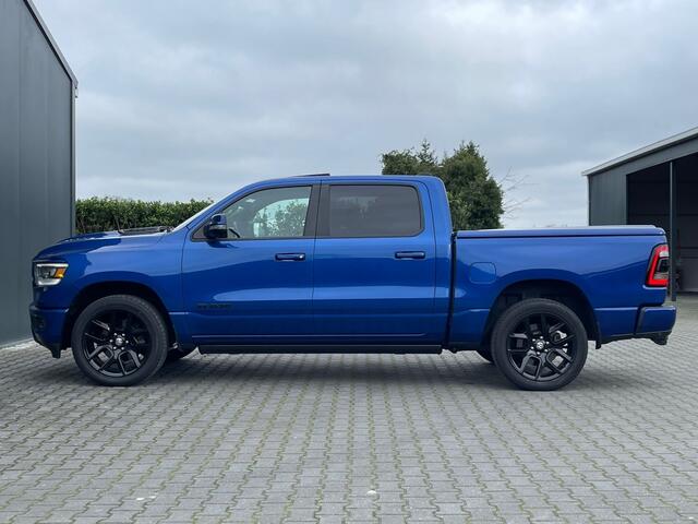 Dodge 1500 RAM 5.7 V8 4X4 SPORT NIGHT! 360CAM STEPS