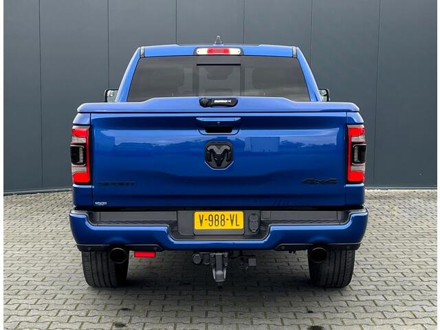 Dodge 1500 RAM 5.7 V8 4X4 SPORT NIGHT! 360CAM STEPS