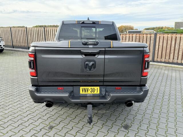 Dodge 1500 Ram 5.7 V8 4x4 CC LIMITED NIGHT ED. PANO HEAD-UP LUCHTVER.