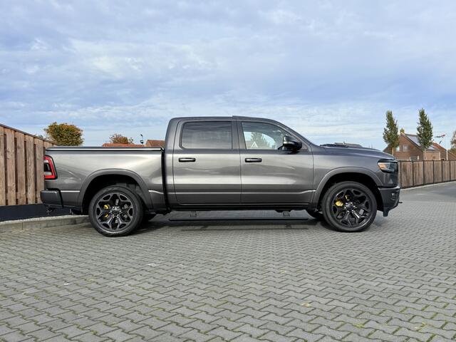 Dodge 1500 Ram 5.7 V8 4x4 CC LIMITED NIGHT ED. PANO HEAD-UP LUCHTVER.