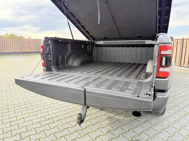 Dodge 1500 Ram 5.7 V8 4x4 CC LIMITED NIGHT ED. PANO HEAD-UP LUCHTVER.