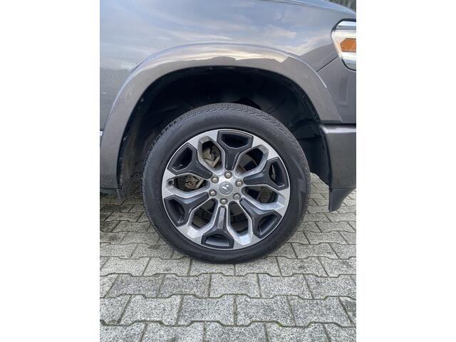 Dodge 1500 Ram 5.7 V8 4x4 NIEUW Staat !!