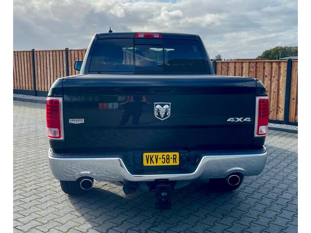 Dodge 1500 RAM 5.7 V8 4x4 CREW LARAMIE MARGE! NW APK!