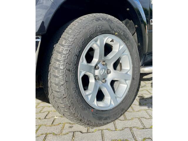 Dodge 1500 RAM 5.7 V8 4x4 CREW LARAMIE MARGE! NW APK!