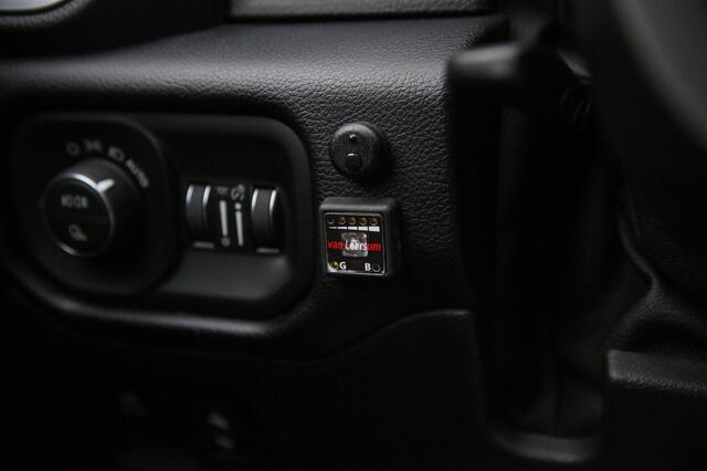 Dodge 1500 Ram 5.7 V8 4x4 CC Laramie |