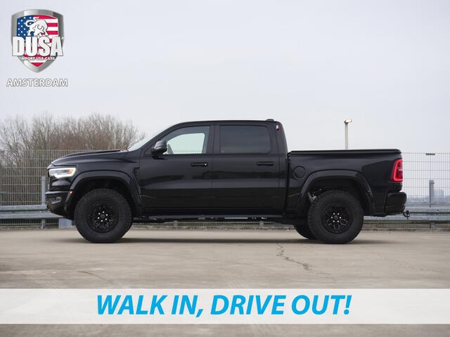 Dodge 1500 RAM | RHO | 3.0L Twin-Turbo I6 | 4x4 | Crew Cab | Incl BPM Prijs incl BPM | Panoramadak | 14,4-inch Touchscreen | Passenger Display | Getoonde accessoires zijn verkrijgbaar tegen meerprijs
