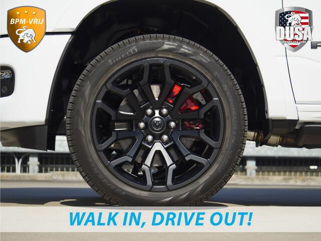 Dodge 1500 RAM | | Limited | Night | 3.0L Twin-Turbo I6 | High Output | | Passenger Display | 14,4 Touch Screen | Harman Kardon | RAMBOX Getoonde accessoires zijn verkrijgbaar tegen meerprijs