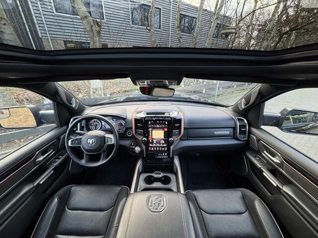 Dodge 1500 Ram 4X4 SPORT BLACK EDITION 5.7 V8 LPG