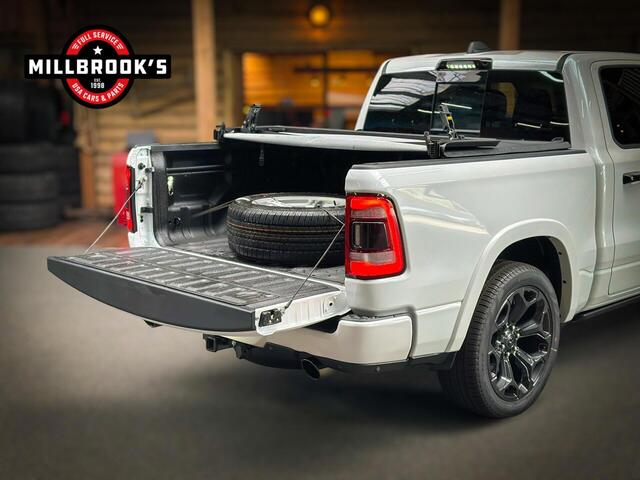 Dodge 1500 Ram 5.7 V8 4x4 Limited Night BPM VRIJ, op voorraad