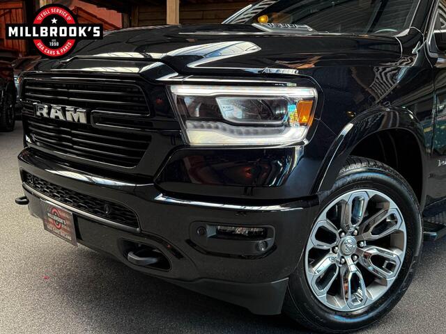 Dodge 1500 Ram Laramie Sport Pentastar, origineel Nederlands, 1e eigenaar, Panorama, Apple Carplay