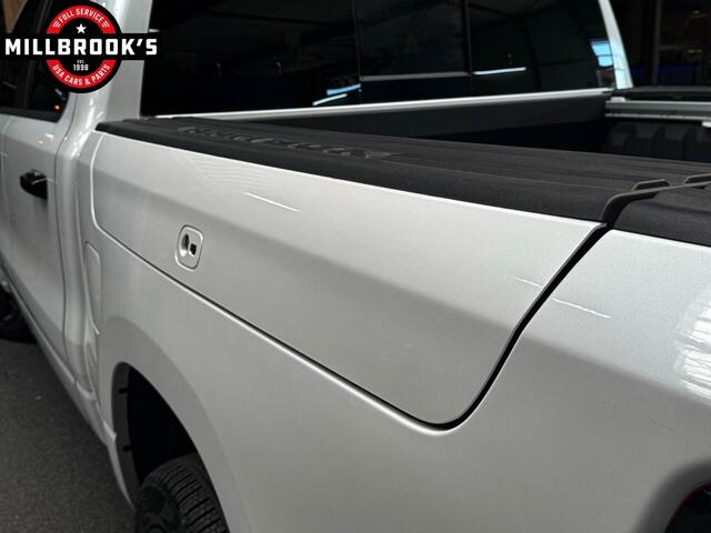 Dodge 1500 Ram 5.7 V8 Laramie Night, BPM VRIJ, Rambox, Adaptieve Cruise Control, LPG, Panoramadak, 12'' s