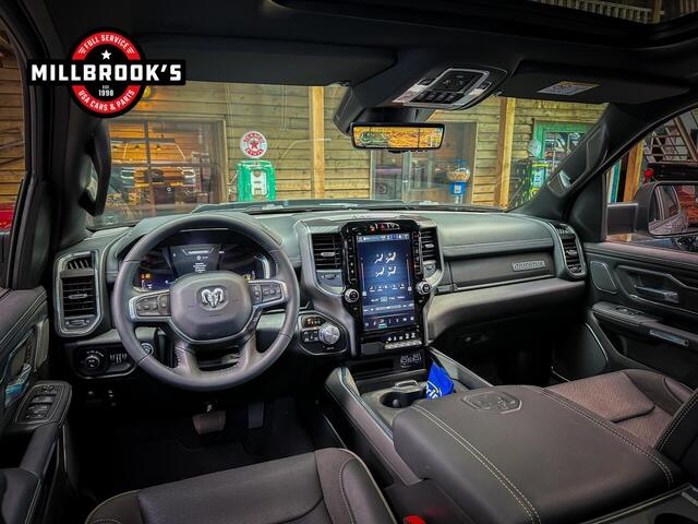 Dodge 1500 Ram 5.7 V8 Laramie Night, BPM VRIJ, Rambox, Adaptieve Cruise Control, LPG, Panoramadak, 12'' s