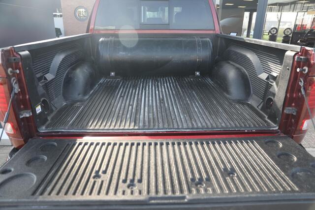 Dodge 1500 Ram 5.7 V8 Quad Cab 6'4 | Schuif- opendak | Trekhaak | 5-persoons