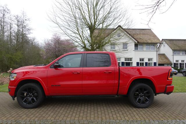 Dodge 1500 Ram 5.7 V8 4x4 Crew Cab Laramie | Harman Kardon | Luchtvering | 360° Camera | Panoramadak | Head Up | Adaptive Cruise |