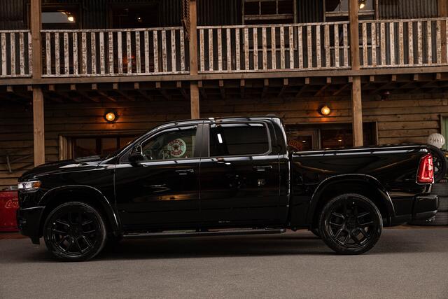 Dodge 1500 Ram 4x4 | Laramie | huricane | 420 pk | Lpg | bedcover | striping |