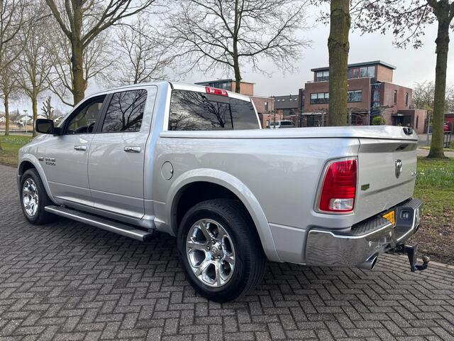 Dodge 1500 Ram 5.7 V8 Quad Cab 6'4 Laramie LAGE BIJTELLING!