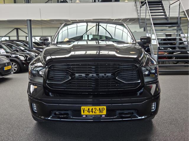 Dodge 1500 Ram 5.7 V8 4x4 Quad Cab 6'4 Laramie / Trekhaak / LED-Licht / Stoelverwarming V+A