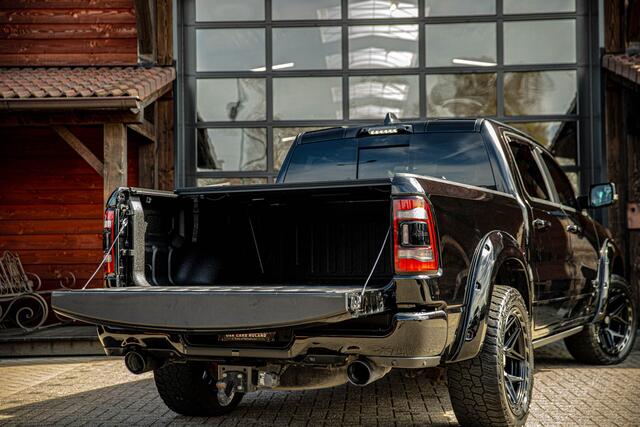 Dodge 1500 Ram 5.7 V8 4x4 Crew Cab Limited | LPG | Lucht vering | Stoel verwarming/verkoeling | Pano |