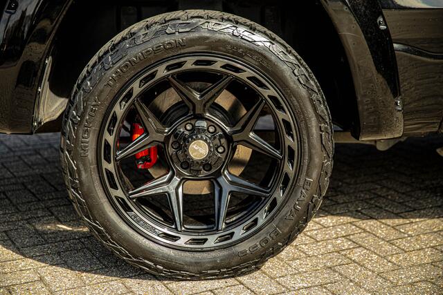 Dodge 1500 Ram 5.7 V8 4x4 Crew Cab Limited | LPG | Lucht vering | Stoel verwarming/verkoeling | Pano |