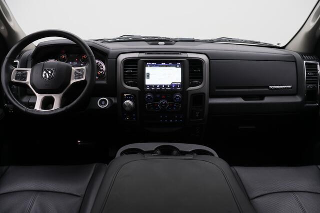 Dodge 1500 Ram 5.7 V8 4x4 Crew Cab 5'7 Laramie Schuif-/kanteldak, Leer, Stoelventilatie, Alpine Sound, Apple Carplay, Trekhaak, 20"