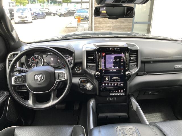 Dodge 1500 RAM LARAMIE MARGE !! Automaat 4x4 DubCab 5 Pers Volle Auto Trekhaak 3500 kg Euro 6 Benzine/LPG