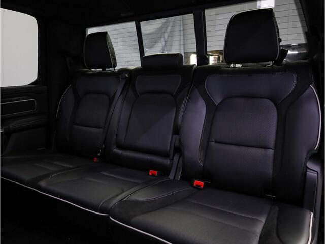 Dodge 1500 Ram 2025 3.0L HURRICANE LARAMIE Night Premium | BPM VRIJ | NIEUW | Panoramadak | Luchtvering