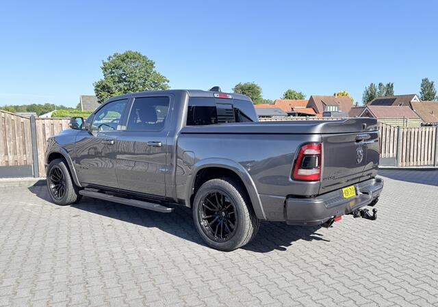 Dodge 1500 RAM 5.7 HEMI V8 4x4 CC SPORT PANO 22'' MARGE!