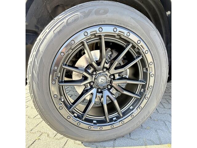 Dodge 1500 RAM 5.7 HEMI V8 4x4 CC SPORT PANO 22'' MARGE!