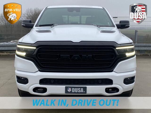 Dodge 1500 Ram | Limited | 5.7L HEMI | 4X4 Night Edition | Panoramadak | Luchtvering | BPM VRIJ Getoonde accessoires zijn verkrijgbaar tegen meerprijs