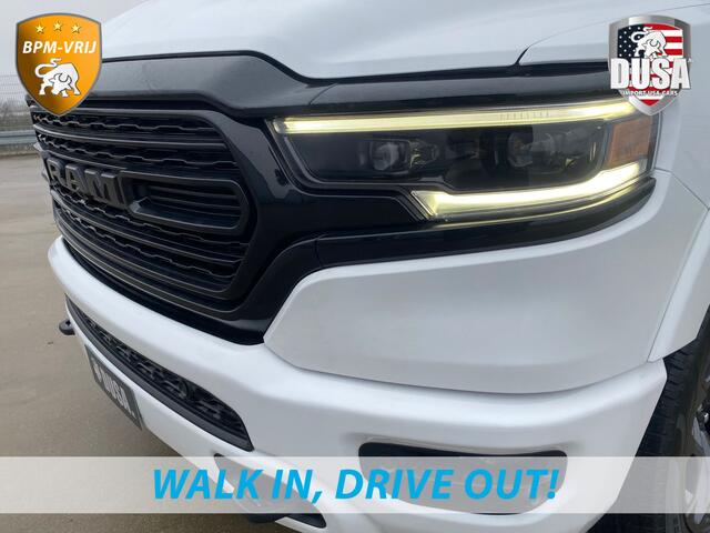 Dodge 1500 Ram | Limited | 5.7L HEMI | 4X4 Night Edition | Panoramadak | Luchtvering | BPM VRIJ Getoonde accessoires zijn verkrijgbaar tegen meerprijs