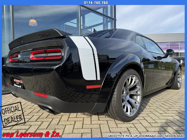Dodge CHALLENGER SRT Hellcat Redeye Black Ghost 1 van 300