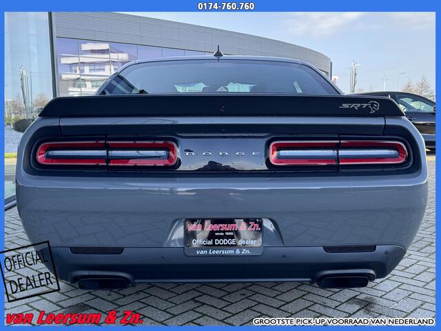 Dodge CHALLENGER 6.2L SRT HELLCAT | Schuifkanteldak | Eerste eigenaar |