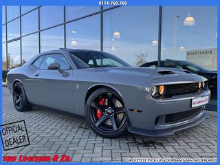 dodge-challenger-6.2l-srt-hellcat-