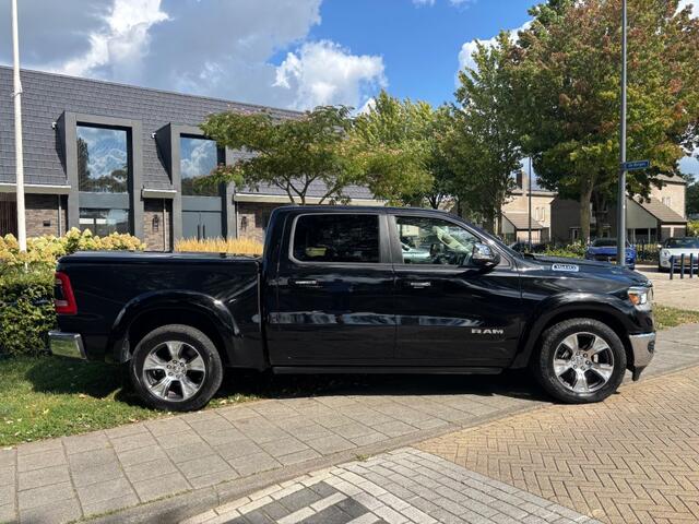 Dodge RAM PICKUP 5.7 V8 Hemi 4 X 4 Crew Cab Limited ,Lucht vering,Panoramadak