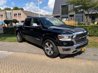 dodge-ram-pickup-5.7-v8-hemi-4-x-4-