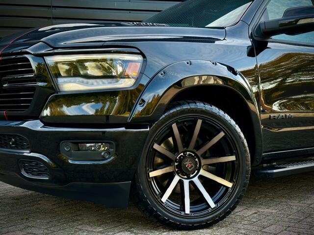 Dodge RAM PICKUP 5.7 V8 4x4 SPORT NIGHT|PANO|360|H/K VOL!