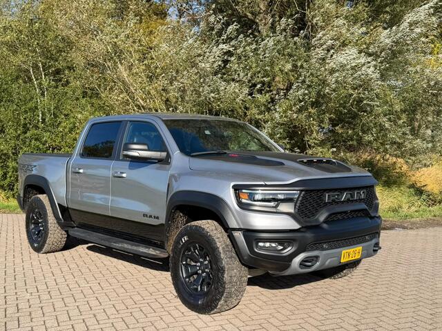 Dodge RAM PICKUP 