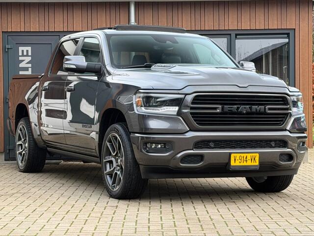 Dodge RAM PICKUP 5.7 V8 4X4 CREW CAB LARAMIE SPORT LUCHT ACC